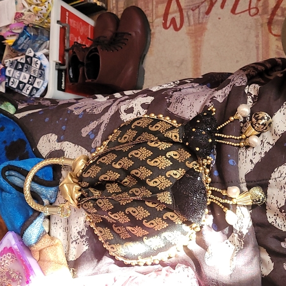 170 - Picture 2 of 5